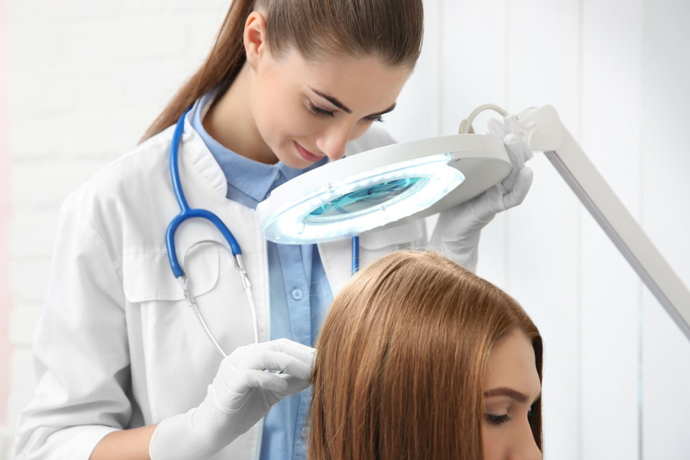 Scalp Psoriasis – What it Looks Like, Management Tips, and More