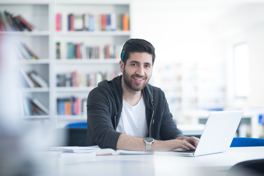 Thinking Of Going With The Flow – Here Is How You Should Choose An Online Business School